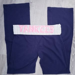 PINK Victoria's Secret Pants - PINK by VS New York Yankees Yogas PINK Victoria's Secret Pants - PINK by VS New York Yankees Yogas